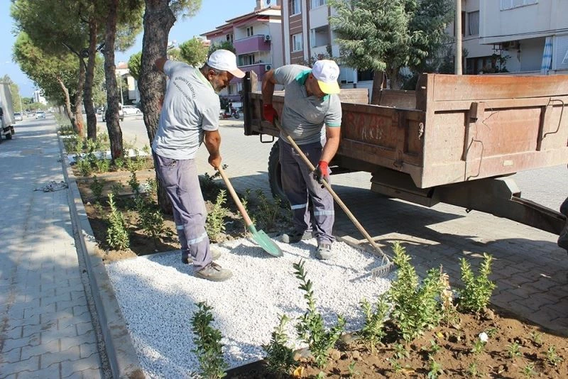 Uğur Mumcu Bulvarı yeni çehresine kavuşuyor
