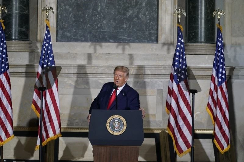 Trump’tan okullar için “vatanseverlik” kararnamesi
