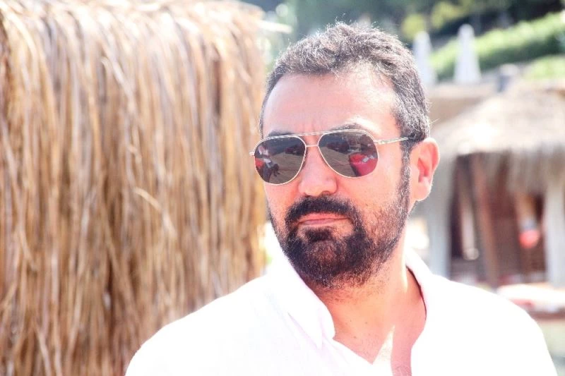 Saruhan Hünel: “Sosyal medya fenomenleri fast food gibi, çabuk tüketiliyor”
