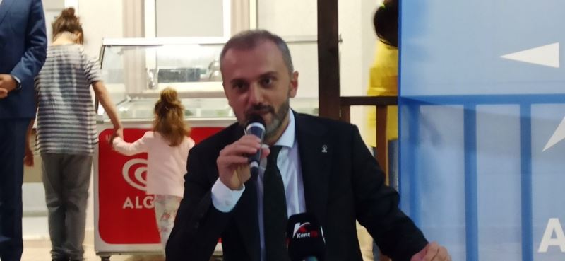 AK Partili Erkan Kandemir:  “Bizim en büyük talihsizliğimiz, ana muhalefet partimiz”
