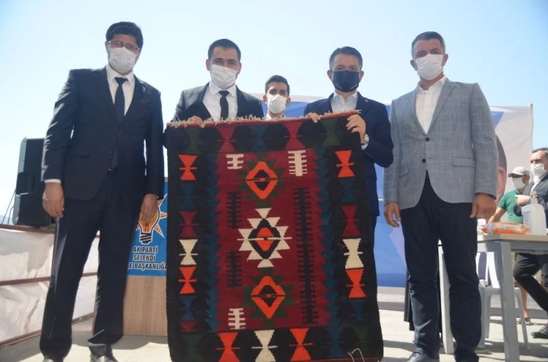 Tütün mamulü üreticilerine yüzde 30 yerli tütün kullanma zorunluluğu getiriliyor
