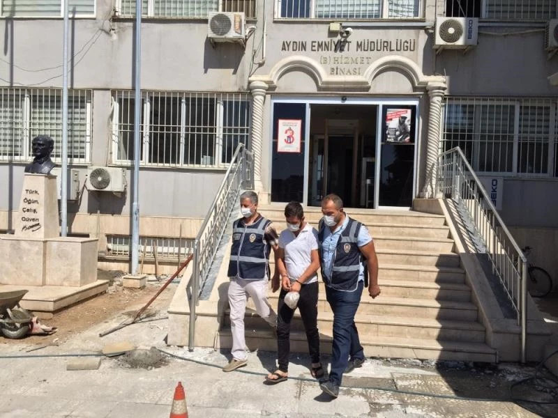 Motosiklet hırsızını parmak izi ele verdi
