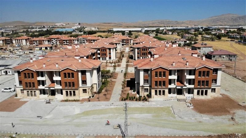 Elazığ’da depremin ardından 381 konut daha tamamlandı
