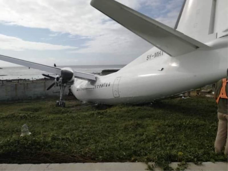 Mogadişu’da kargo uçağı pistten çıktı: 3 yaralı
