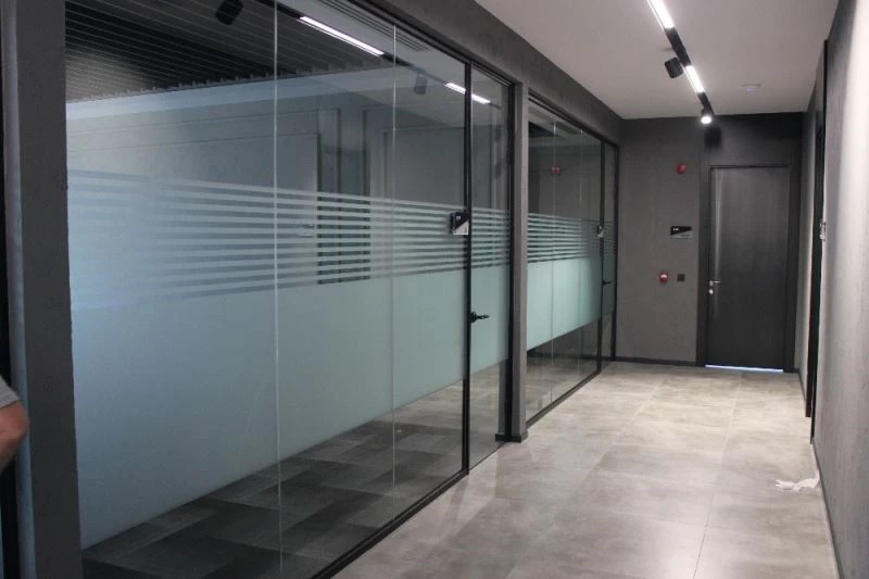 Yeni trend ofislerin tercihi cam bölme
