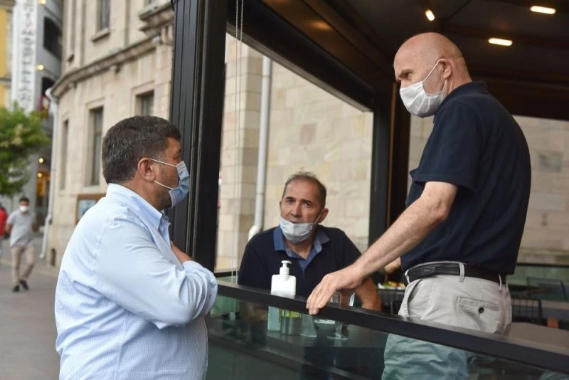 Belediye Başkanı Şenlikoğlu, esnaf ziyaretlerini sürdürüyor
