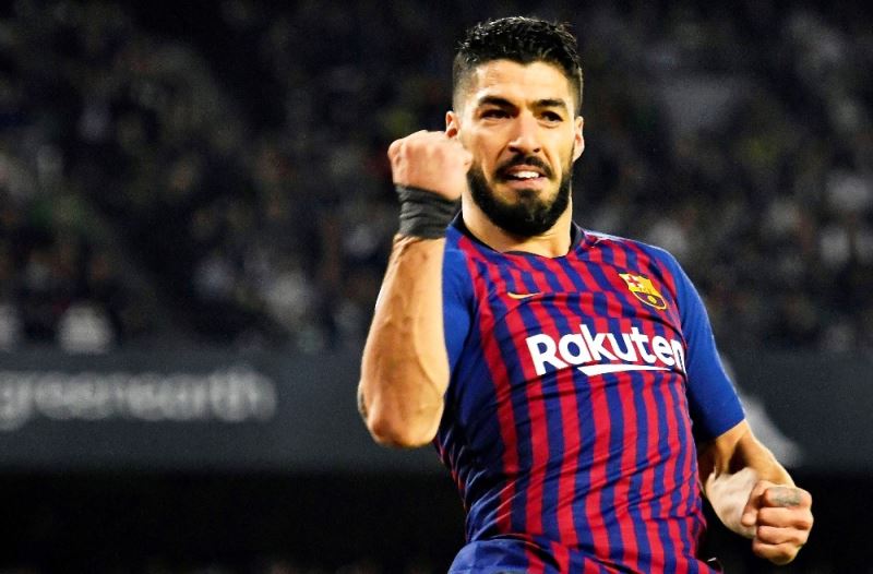 Suarez’in vatandaşlık başvurusu hakkında sahtecilik soruşturması
