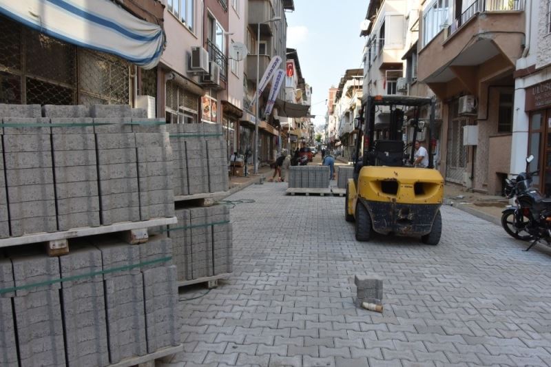 Nazilli Belediyesi Turan Mahallesi’nde çalışmalara devam ediyor