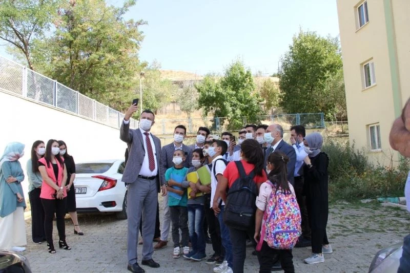 Bakan Selçuk’un danışmanının Bitlis ziyareti
