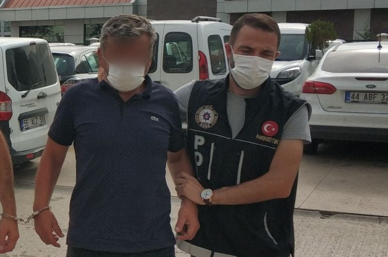 Uyuşturucu ticaretinden tutuklanan zanlı: 