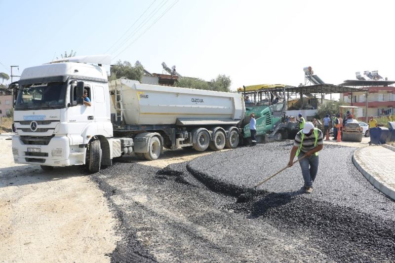 Aydın Büyükşehir Belediyesi Nazilli Hasköy yolunu yeniliyor
