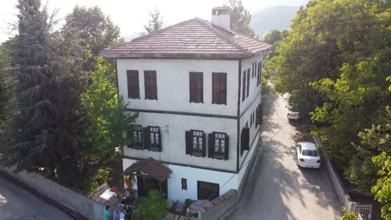 Safranbolu’da 130 yıllık tarihi konağa ‘En İyi Korunan Ev’ plaketi
