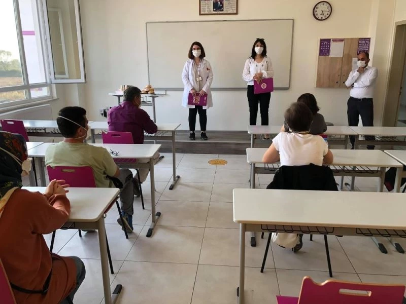 Veliler ile birebir görüşme yapıldı
