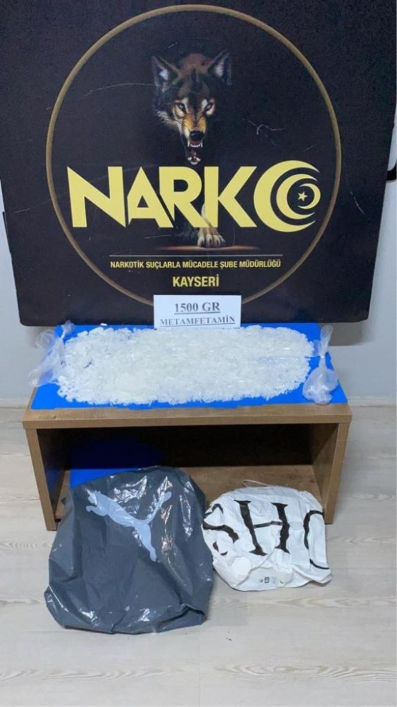 Kayseri’de uyuşturucu tacirine darbe: 1.5 kilo uyuşturucu madde ele geçirildi
