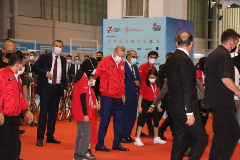 Cumhurbaşkanı Erdoğan Teknofest alanında

