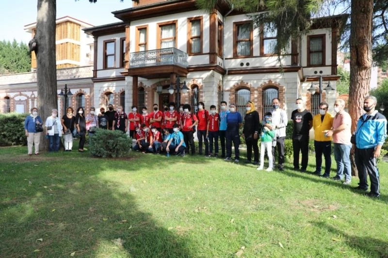 İzmitliler tarihe yolculuk yaptı
