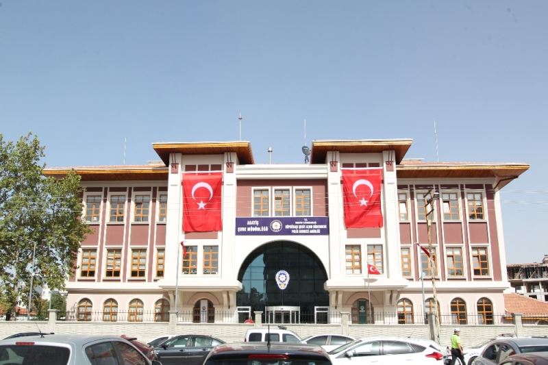 Şehit Güdendede’nin ismi Konya’da polis merkezine verildi
