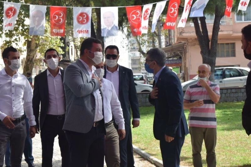 Susurluk MHP’de Ali Gürsoy başkan seçildi
