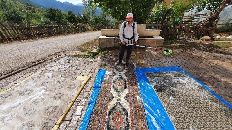 Ot biçme makinesiydi halı yıkama makinesi oldu
