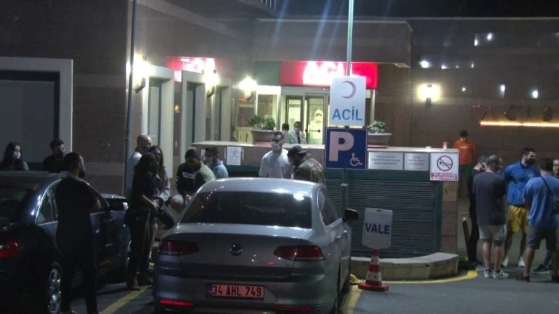 Oyuncu Ali Sürmeli beyin kanaması geçirdi hastaneye kaldırıldı
