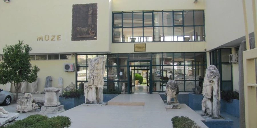 Adana’nın Bir Kebap Cennetinden Çok Daha Ötesini İçeren Gezi Rehberi