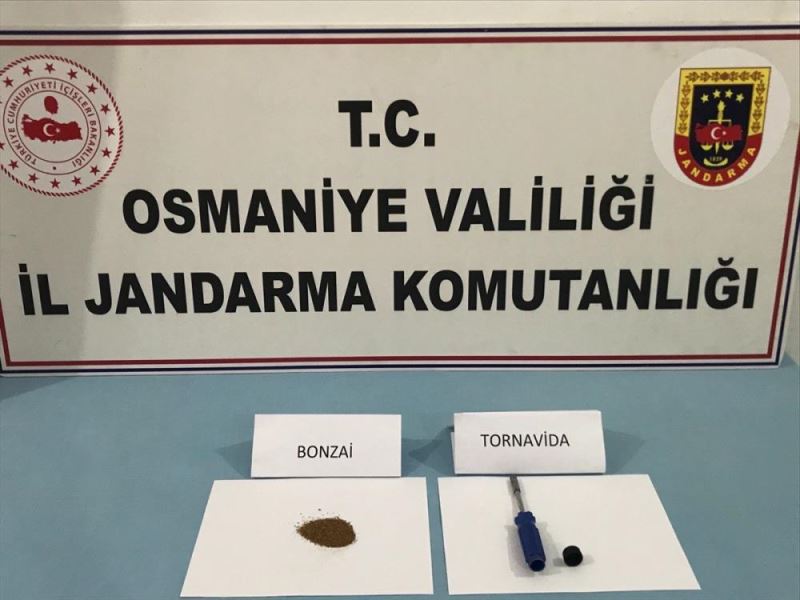 Tornavidanın sapına uyuşturucu saklayan şüpheli gözaltına alındı