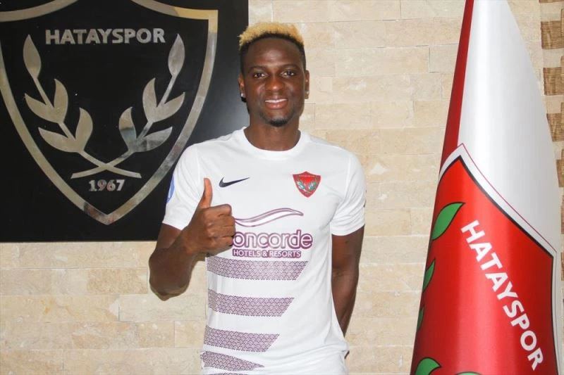 Atakaş Hatayspor, kanat oyuncusu Babajide David Akintola