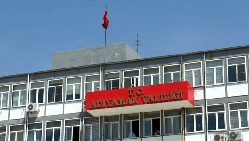 Karantina kurallarına uymayanlar yurtlara yerleştirilecek
