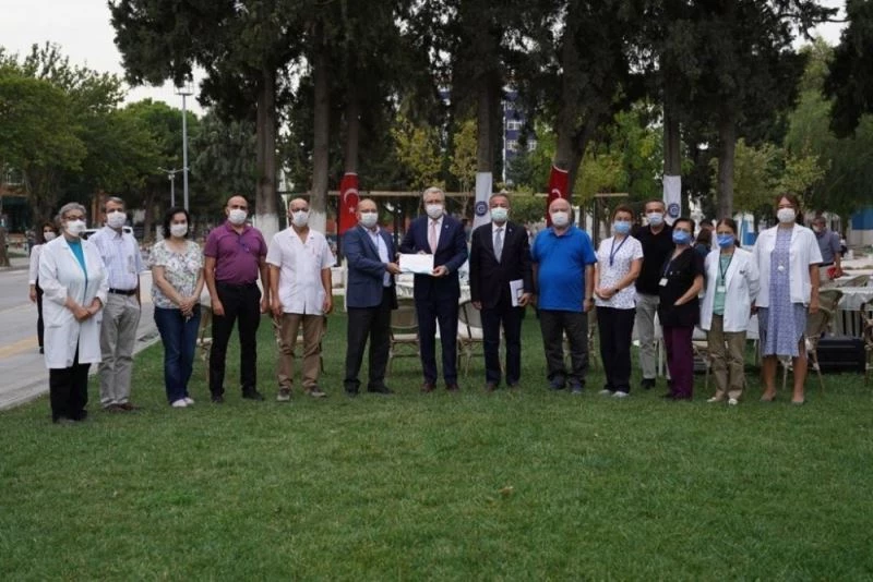 Rektör Budak, ana bilim dallarını ziyaret ederek değerlendirmelerde bulundu
