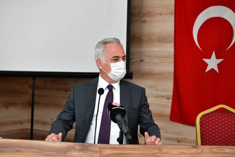 Isparta Valisi Seymenoğlu’ndan önemli uyarı: “İlk 5 aydaki ölüm sayımızı katbekat aştık”
