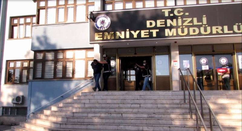 Türkiye’de ‘Buldan Çetesi’ olarak bilinen araç dolandırıcıları yakalandı
