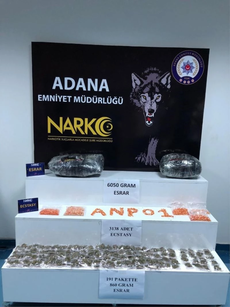 Elbise dolabındaki bidondan esrar çıktı
