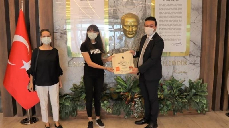 BİLNET’li öğrenciler başarıya doymuyor
