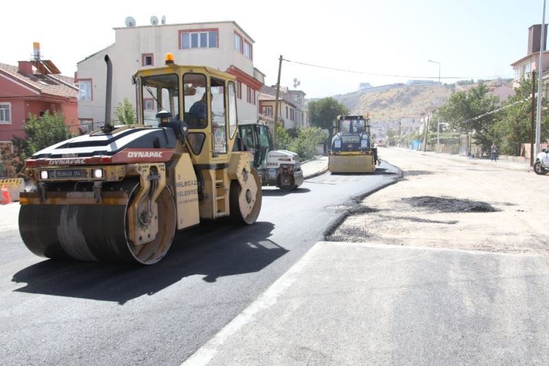 Danışmend Gazi Mahallesi yağmur suyu taşkınlarından kurtuldu
