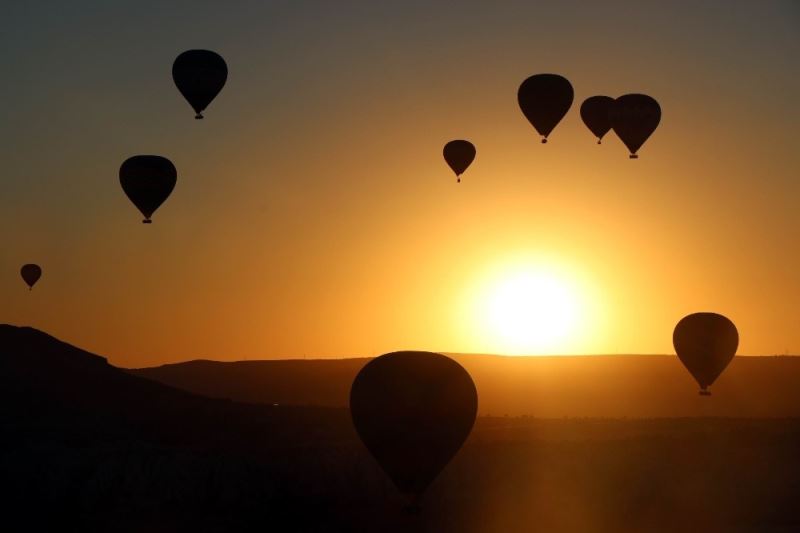 Kapadokya’da sıcak hava balonu turları 4 gündür yapılamıyor
