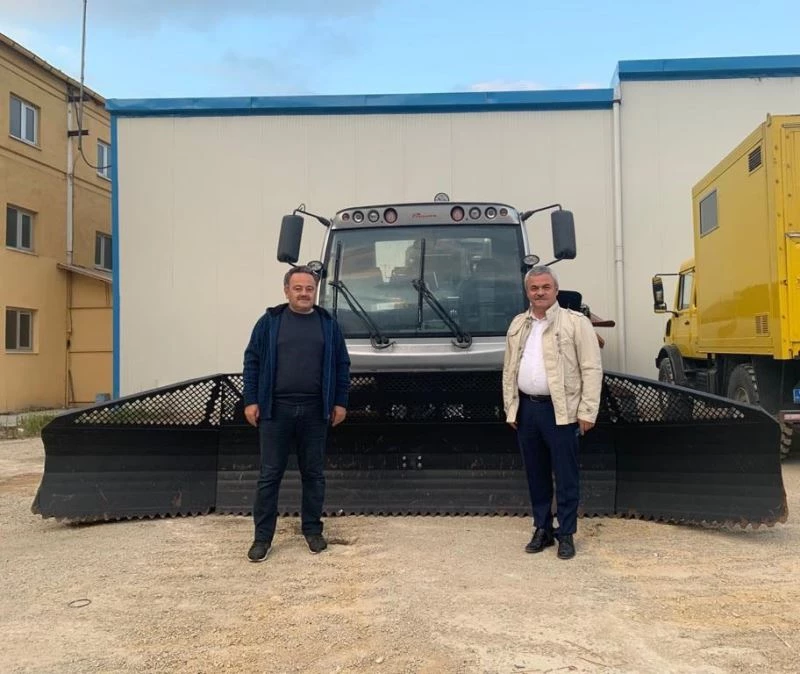 Keltepe Kayak Merkezine kar ezme makinesi alındı
