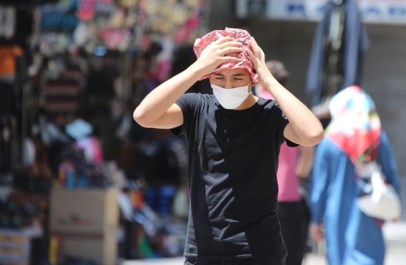 Bayburt’ta hava sıcaklığı mevsim normalleri civarında seyredecek
