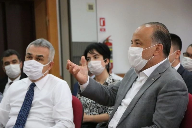 AK Partili Yavuz; “Pamuk üretimini destekleyeceğiz”
