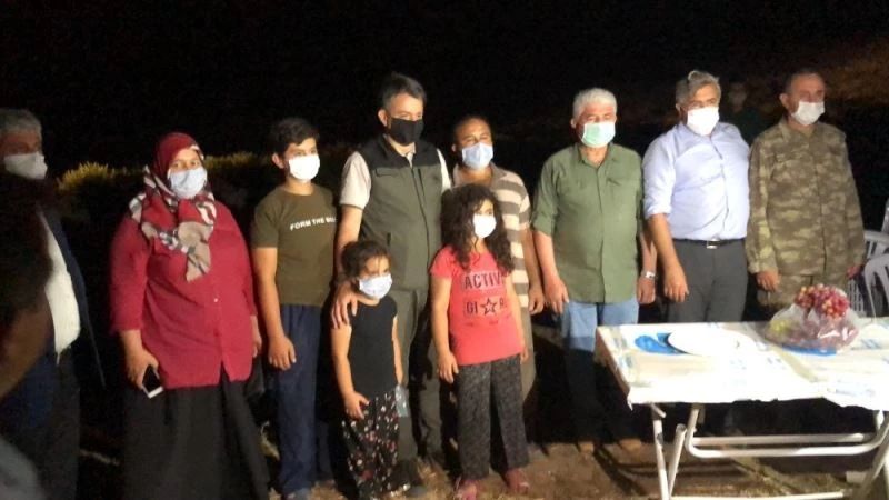 Bakan Pakdemirli, Hataylı çocukları Bakan Selçuk’la görüştürdü
