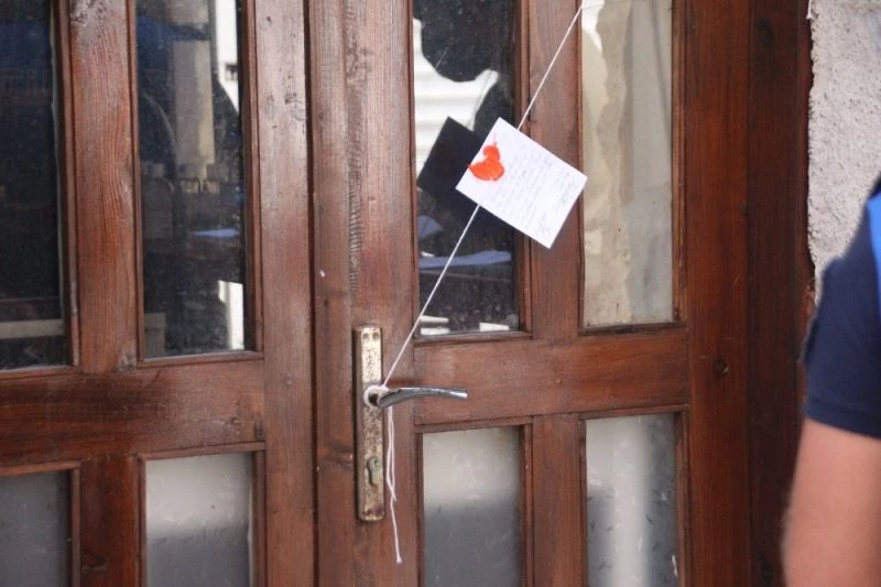 Diskoları kafe ruhsatıyla açan 40 işletmenin ruhsatı iptal edildi
