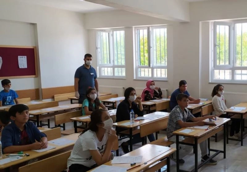 Liseye yerleşemeyen öğrenciler için son gün 18 Eylül
