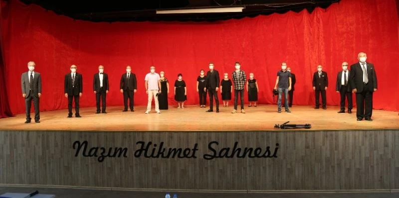 Ata Evi Sağlıklı Yaş Alma Merkezi üyelerinden kurtuluşa özel çalışma
