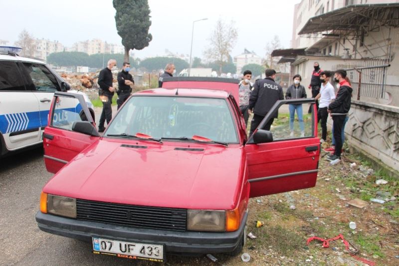 Gençlerin otomobille kısıtlama kaçamağı pahalıya maloldu
