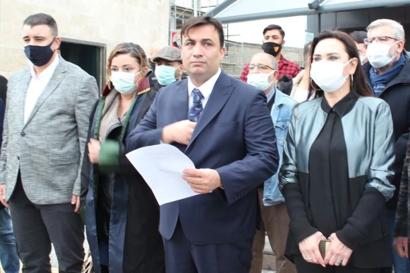 Erman Toroğlu’na ırkçılık tepkisi
