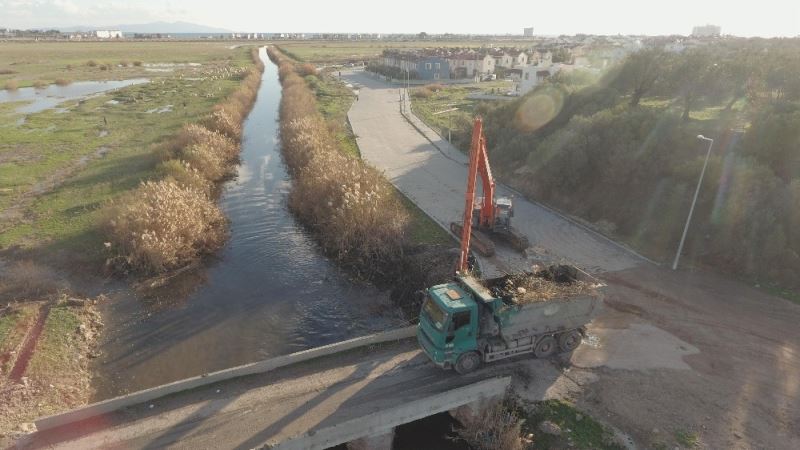 Körfez derelerinde derin temizlik
