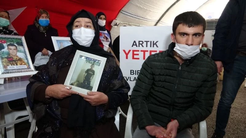 Askeri giyim malzemeleri satılan dükkanda çalışıyordu, teröristler tarafından kaçırıldı
