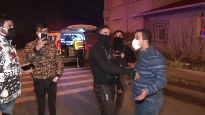 Kısıtlamayı delen alkollü gençler bahçeye uçtu, “her şeyden” ceza yedik diyip güldüler
