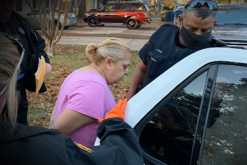 Teksas’ta seçime hile karıştırdığı iddia edilen kadın tutuklandı
