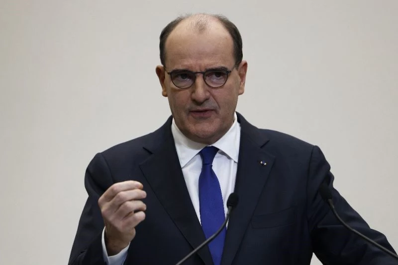 Fransa’dan AB dışındaki ülkelerden gelen yolculara negatif test sonucu ve karantina zorunluluğu
