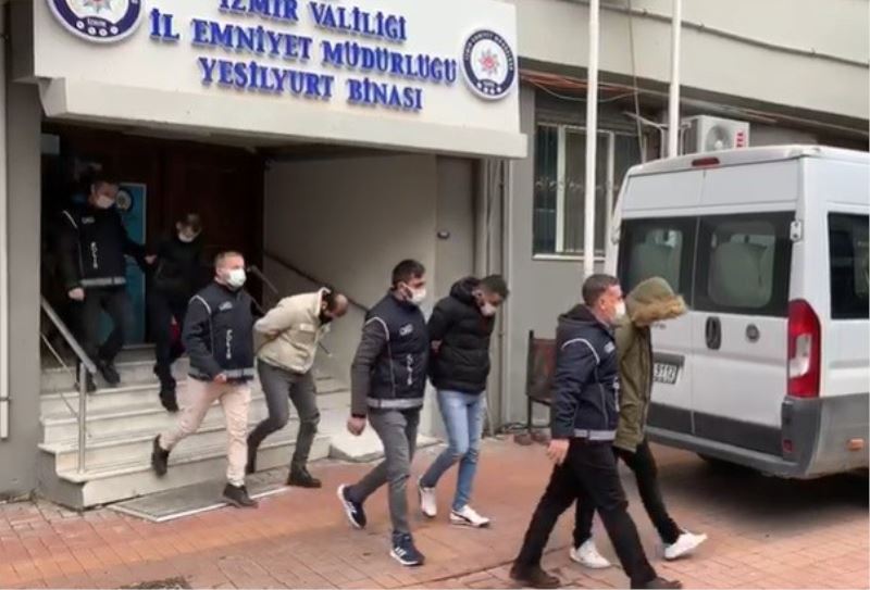 İzmir’de yabancı uyruklu kadınları fuhuşa zorlayan 6 zanlı tutuklandı
